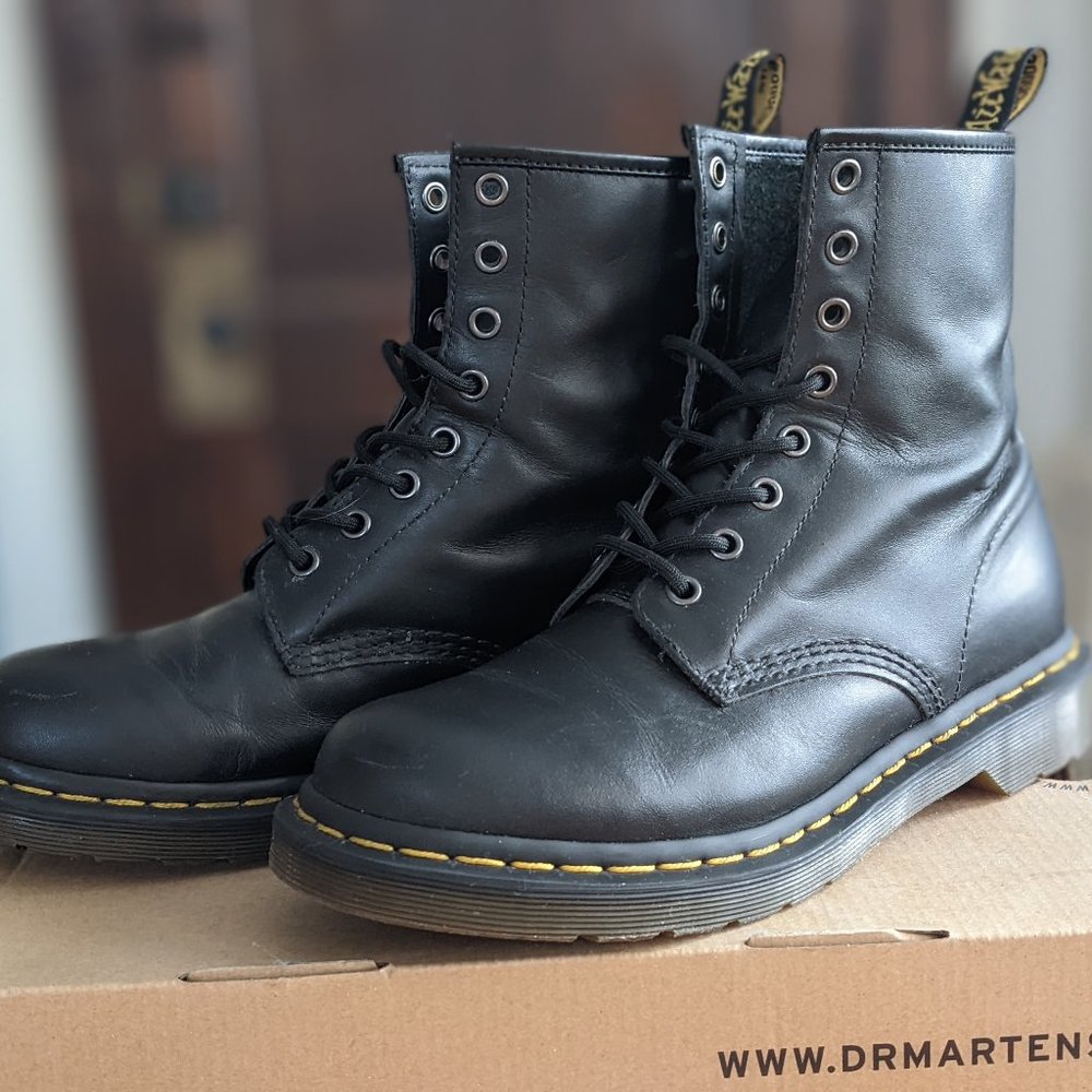 Doc Martens 1460 Women's Smooth Leather Lace Up Boots